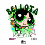 Imagem da personagem Bellota, da série "As Meninas Superpoderosas", com cabelo preto e olhos verdes grandes, vestindo um uniforme verde e preto, em um fundo colorido com elementos gráficos vibrantes.