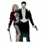 Casal icônico de vilões da DC Comics, Harley Quinn e Coringa, posando juntos. Harley usa uma jaqueta vermelha e uma camiseta rasgada, enquanto Coringa está vestido de smoking preto com uma gravata borboleta. Ambos exibem expressões travessas, destacando seu estilo único e formação de elenco na cultura pop.