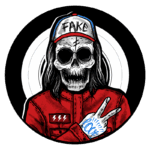 Ilustração de uma figura esquelética com cabelo longo, usando um boné com a palavra "FAKE" e uma jaqueta vermelha. A figura faz um gesto de paz com a mão direita, enquanto a mão esquerda exibe um desenho azul. O fundo é circular e apresenta um padrão em preto e branco.