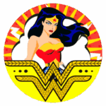Imagem estilizada da Mulher-Maravilha, personagem icônica dos quadrinhos, com cabelo longo e preto, vestindo seu traje amarelo e vermelho, em um fundo vibrante com raios de sol, destacando o símbolo "W" embaixo.