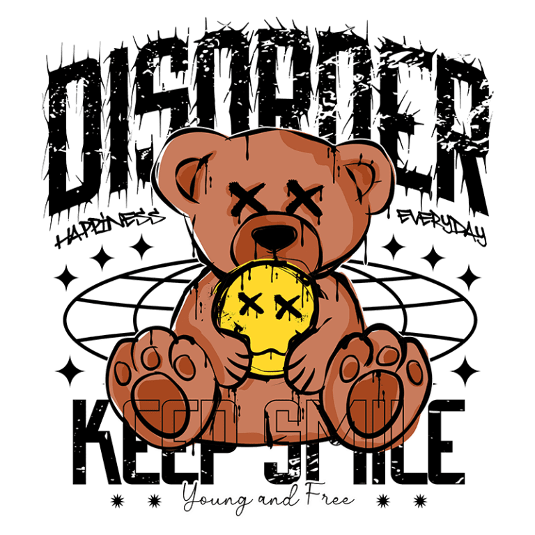 Urso de pelúcia estilizado segurando um emoji sorridente com olhos cruzados, acompanhado de texto gráfico que diz "DISORDER" e "KEEP SMILE", refletindo uma estética jovem e moderna. Ideal para moda streetwear e cultura urbana.