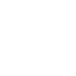 Ilustração de Nezuko, personagem do anime "Demon Slayer", com cabelo longo e solto, vestindo um traje tradicional japonês. A imagem destaca seus chifres e tatuagens de plantas, refletindo sua natureza sobrenatural.