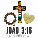 Imagem com uma cruz estilizada, representando Jesus, decorada com a face de um leão, cercada por uma coroa de espinhos e um coração dourado. Inclui a referência bíblica "João 3:16", simbolizando amor e sacrifício.