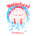 Imagem do logo da banda Motörhead, com um design vibrante em vermelho e azul, apresentando o famoso símbolo do porco preto com membros da banda na parte inferior e a palavra "OVERKILL". Ideal para fãs de rock e heavy metal.