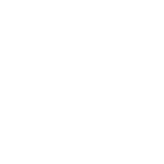 Desenho de uma camiseta com o texto "Save Our Planet" e uma ilustração de um globo sorridente, simbolizando a conscientização ambiental, com a data "2022" e a marca "Worldwide Streetwear Apparel".
