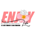 Logotipo da marca Enjoy Flower Apparel, apresentando um design moderno com a palavra "ENJOY" em destaque, acompanhada de uma flor estilizada em tons de rosa e amarelo, representando um estilo de vida alegre e vibrante.