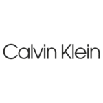 Logotipo da Calvin Klein, marca icônica de moda e fragrâncias, exibindo tipografia minimalista em preto sobre fundo transparente.