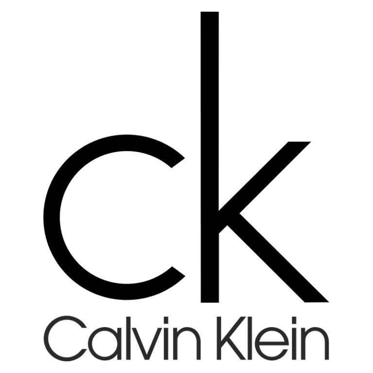 Logotipo da Calvin Klein, apresentando as letras "ck" em um design moderno e minimalista, em preto sobre fundo transparente.