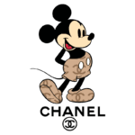 Desenho do Mickey Mouse usando roupas com padrão da marca Chanel. Ele está sorrindo e posando de forma divertida, destacando a fusão entre cultura pop e moda luxuosa. Logo da Chanel em destaque abaixo.