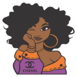 Ilustração de uma mulher com cabelo cacheado e abundante, usando uma blusa roxa com o logotipo da Chanel, brincos grandes e expressando uma atitude confiante com um piscar de olho.