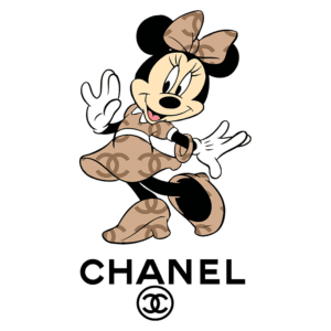 Minnie Mouse estilizada com traje de assinatura da Chanel, apresentando detalhes em tecido marrom claro com o icônico logotipo da marca, posando de forma alegre com o logo da Chanel em destaque na parte inferior.