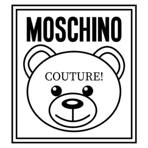 Logo da marca Moschino com um urso estilizado e a palavra "COUTURE!" destacada, representando a fusão de moda e diversão.