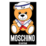 Ursinho de pelúcia da Moschino vestido de marinheiro, com a inscrição "Toy" na touca, representando a coleção Moschino Swim.