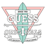 Logo da marca Guess Originals, registrada em Los Angeles, Califórnia, com o slogan "Since 1981". O design apresenta um triângulo rosa e uma prancha de surfe em verde-água, refletindo um estilo californiano e urbano.