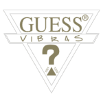 Logotipo da marca Guess com detalhes em dourado, apresentando a palavra "VIBRAS" e um ponto de interrogação, simbolizando um elemento de mistério ou novidade. Elementos gráficos em formato triangular.