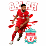 Jogador Mohamed Salah em ação, vestindo a camisa do Liverpool FC, com o emblema do clube e a frase "You'll Never Walk Alone" ao fundo, representando sua importância no time.