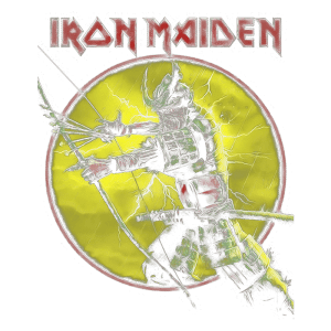 Arte do Iron Maiden com o mascote Eddie vestido como um guerreiro samurai, segurando um arco e flechas, contra um fundo amarelo com raios. O logo da banda está destacado na parte superior.