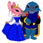 Personagens de desenho animado, Stitch e uma criatura rosa, vestidos de gala em roupas azuis. Stitch usa um traje de gala com detalhes em dourado, enquanto a criatura rosa veste um vestido longo com brilho. Ideal para temas de amizade e fantasia.