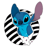 Personagem Stitch com fundo de listras pretas e brancas, ilustração em estilo cartoon, destacando sua expressão amigável e suas grandes orelhas. Ideal para fãs de animações da Disney.