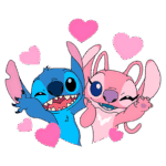 Stitch e Angel cercados por corações coloridos. Eles estão sorrindo e fazendo poses divertidas, transmitindo uma sensação de amizade e alegria. Ideal para ilustrar temas de amor e companheirismo em conteúdo infantil.